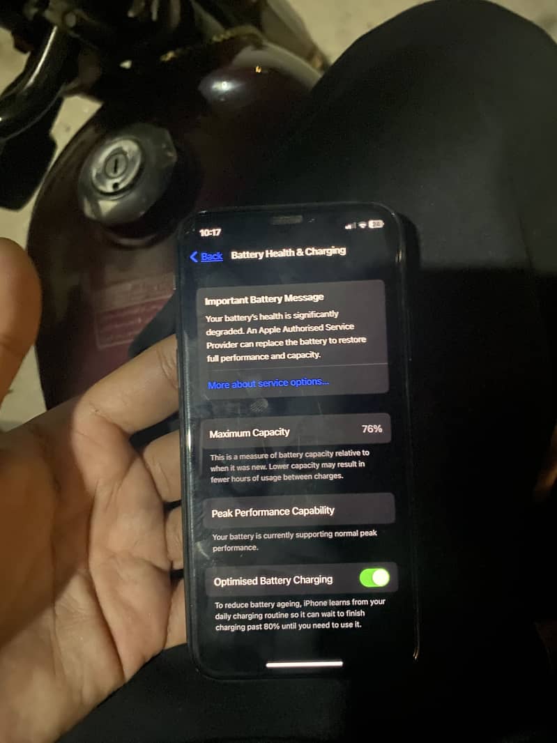 Apple iPhone X 6