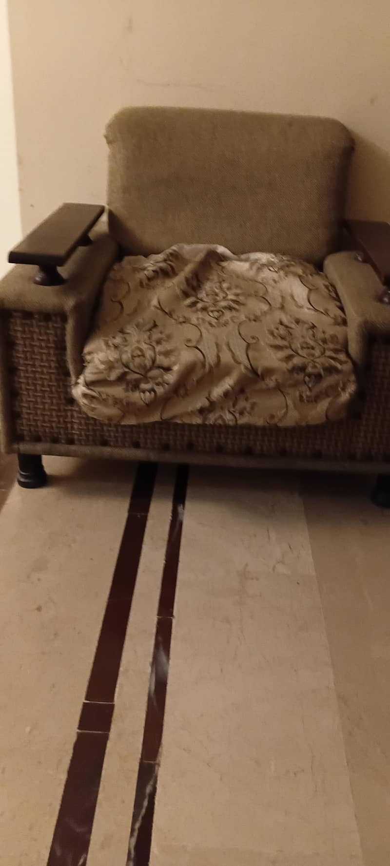 Five seater sofa set 0