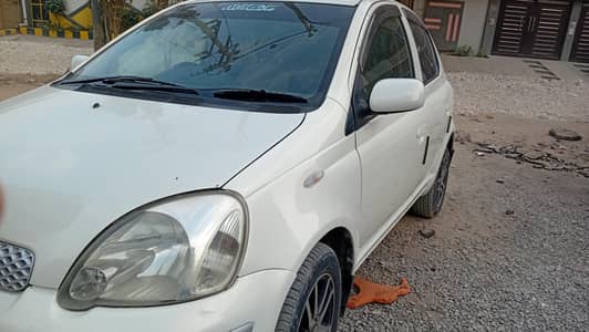 Toyota Vitz 2004