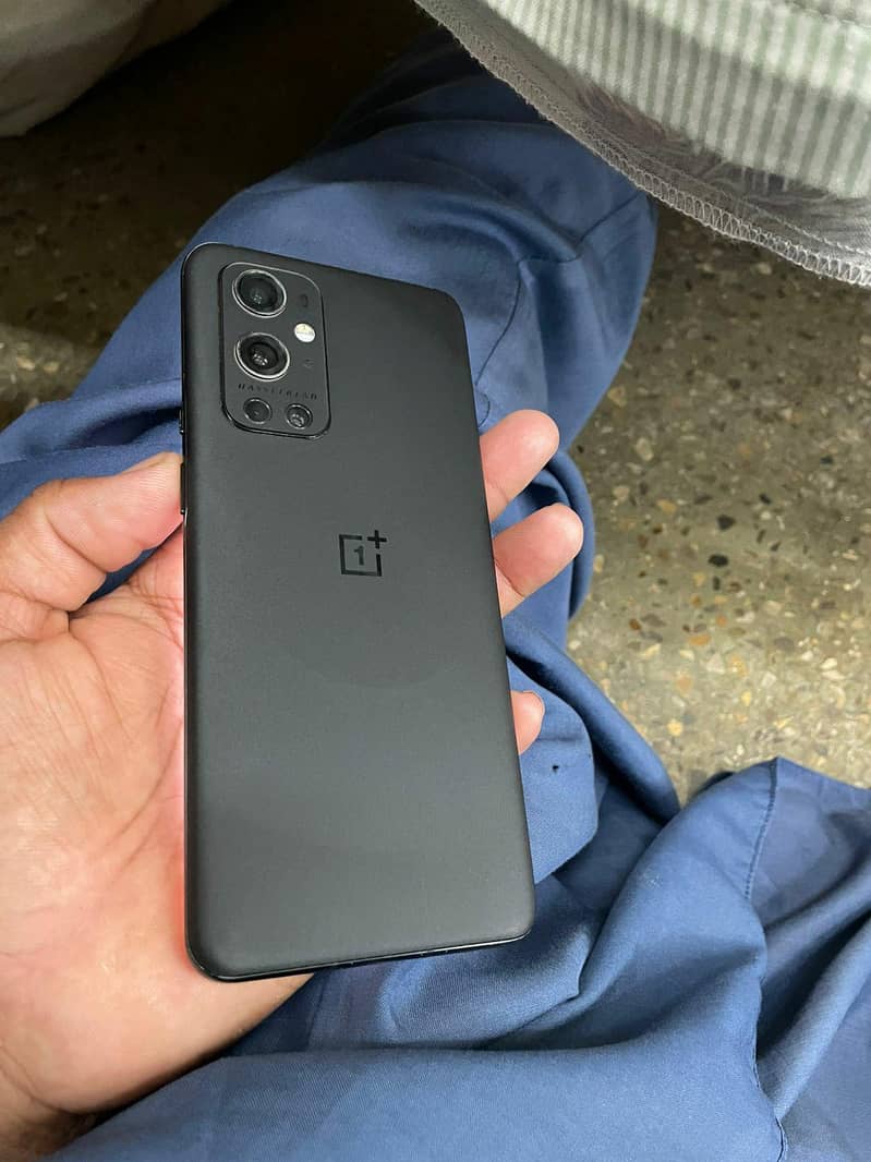 OnePlus 9 pro 1