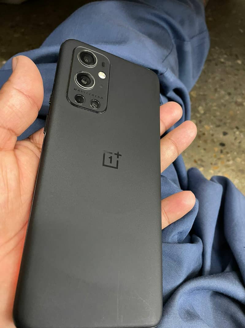 OnePlus 9 pro 2