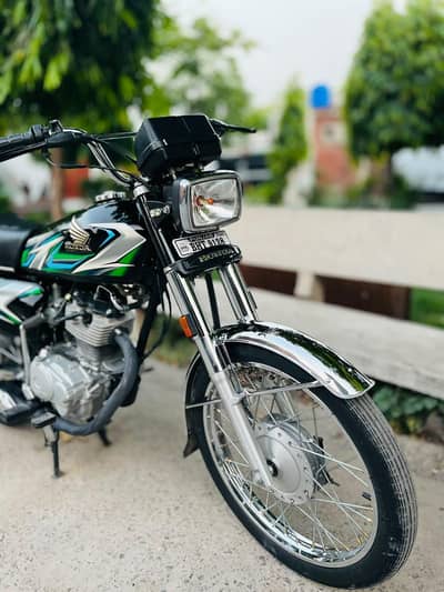 Honda 125 (2023) model
