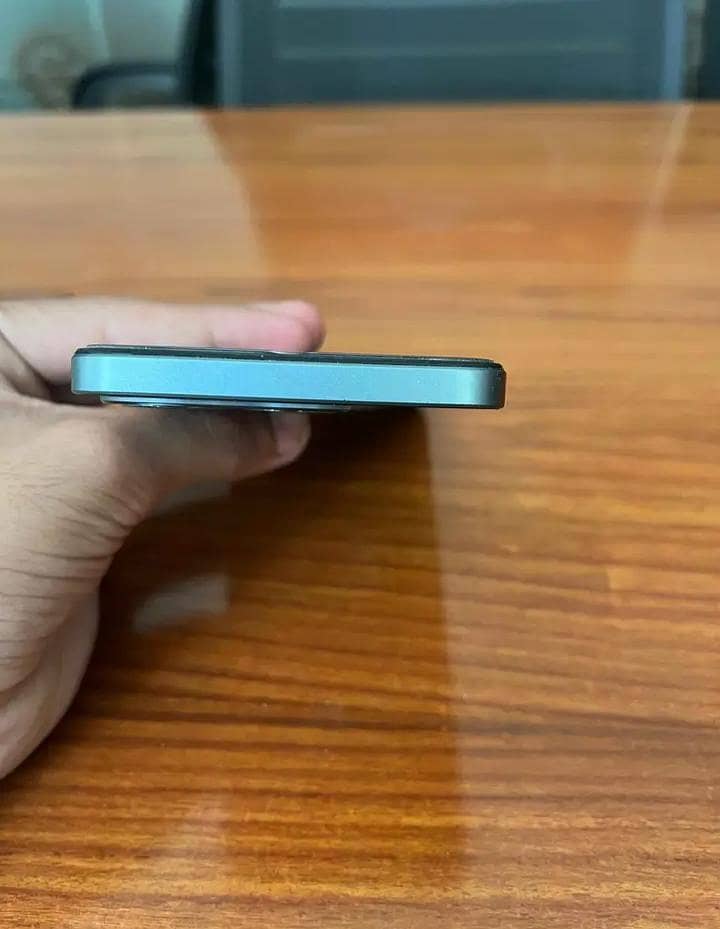 Realme C61 2
