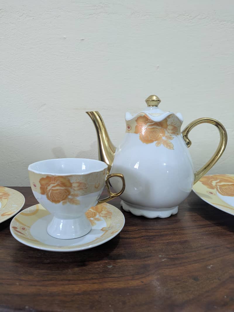 Tea set 1
