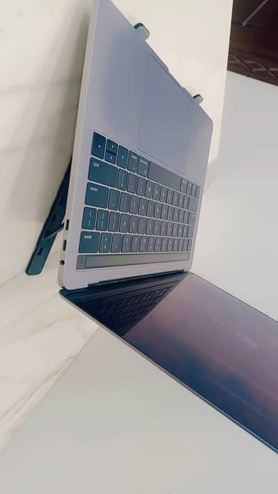 MacBook Pro 16GB RAM 256GB SSD - Excellent Condition