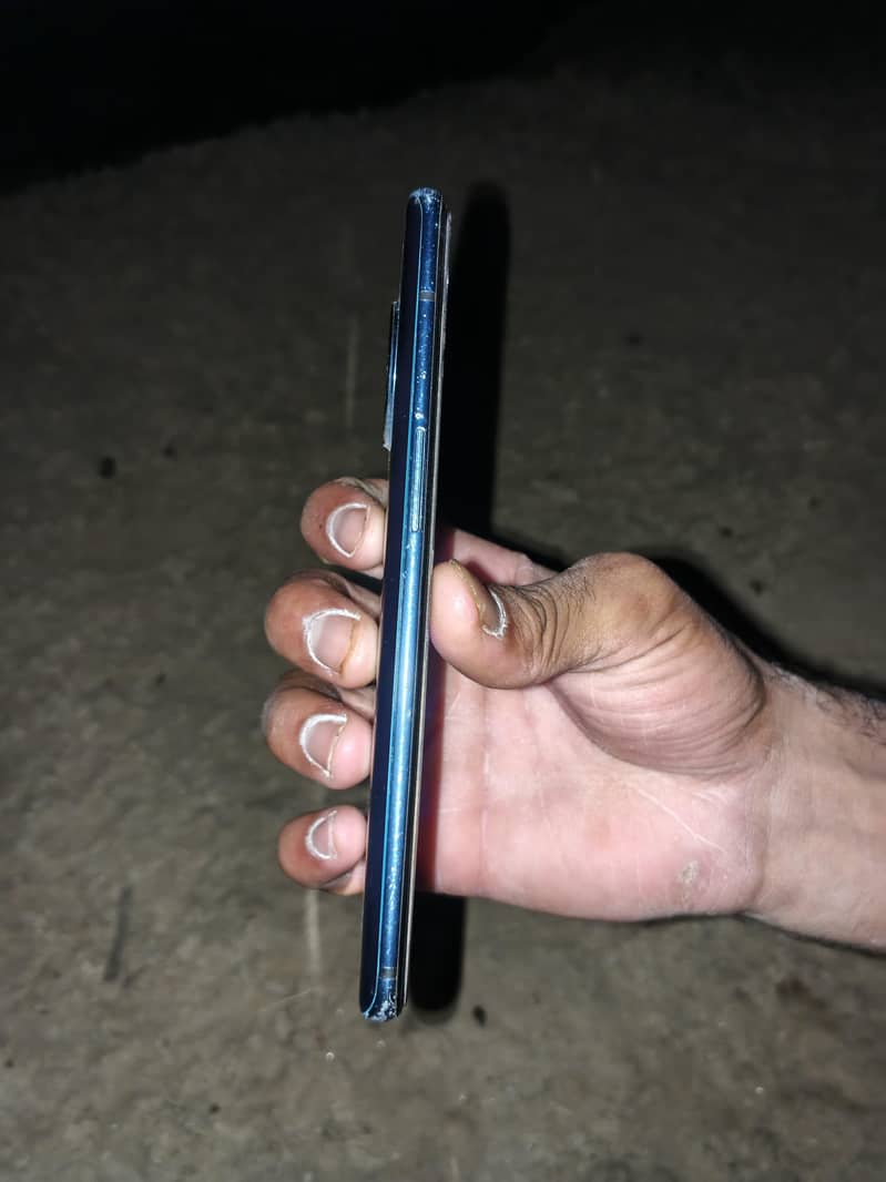 One Plus 7T 6
