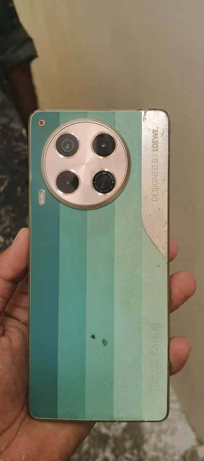 Tecno CAMON 30