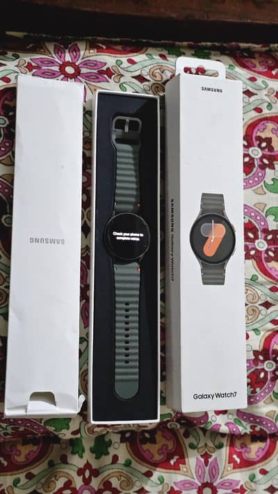 Samsung galaxy watch 7  just box open