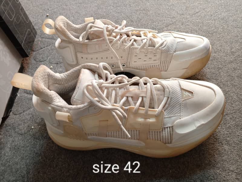 shoes 10