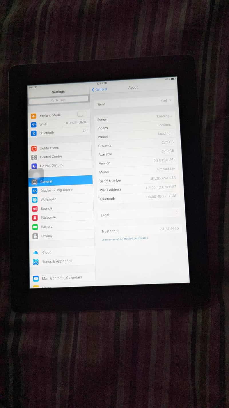 apple iPad Third generation 0