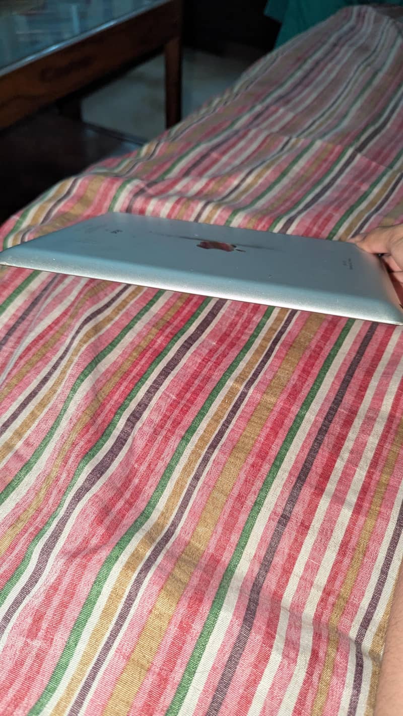 apple iPad Third generation 1