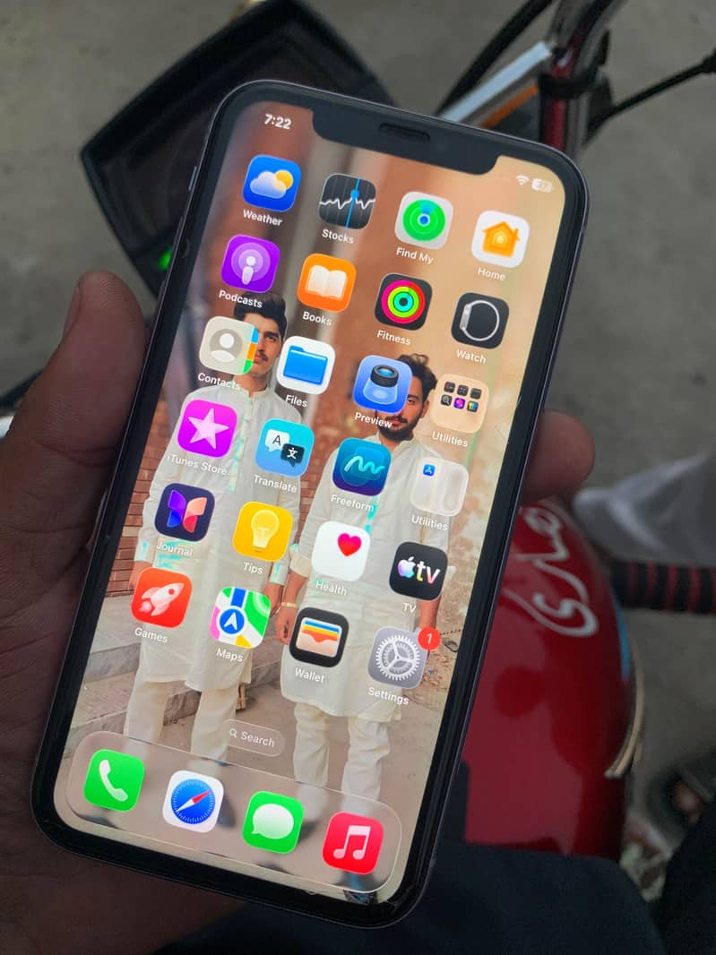 Apple iPhone 11 1