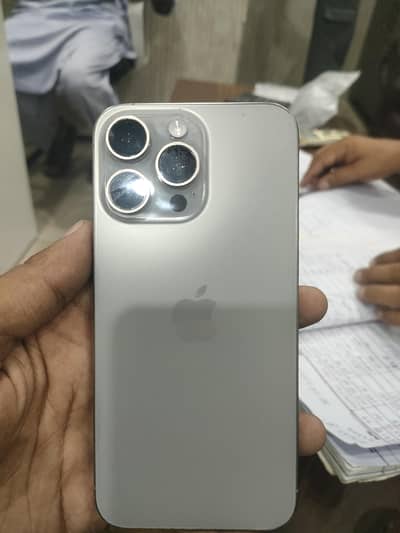 Apple iPhone 15 Pro Max