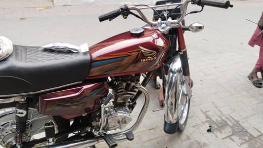 2015 model hai 26 ma tiyar Kiya hai Total jeinune hai