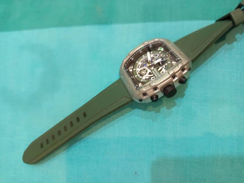 watch 1
