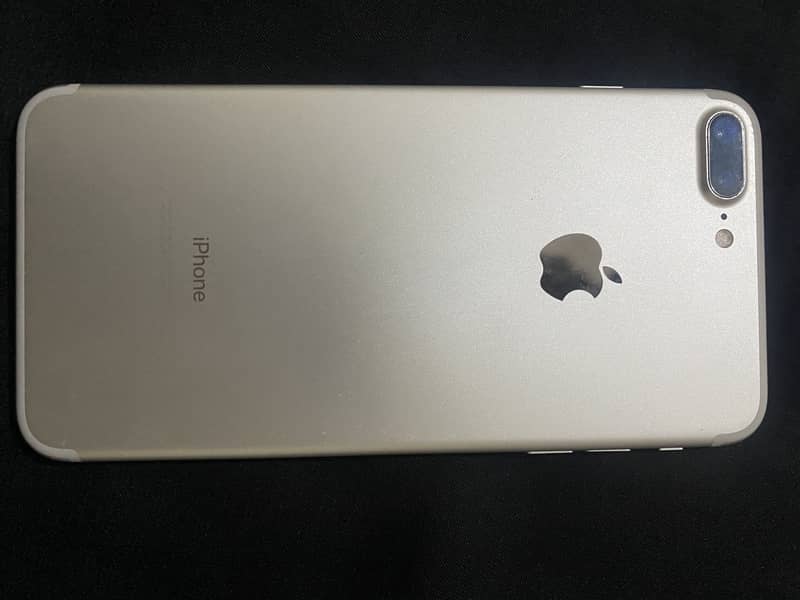 Apple iPhone 7 Plus 0