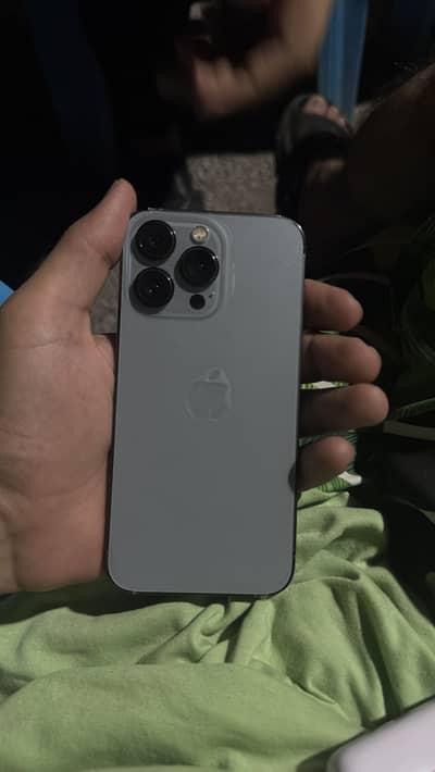 Apple iPhone 13 Pro