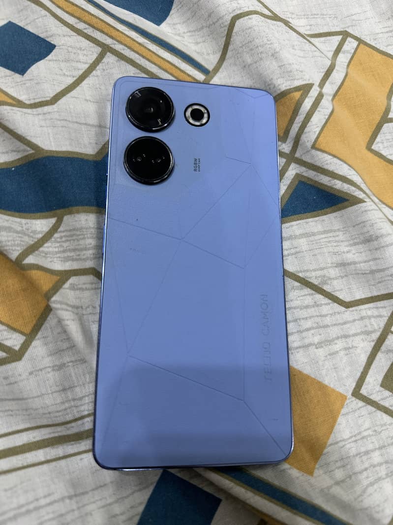 Tecno CAMON 20 0
