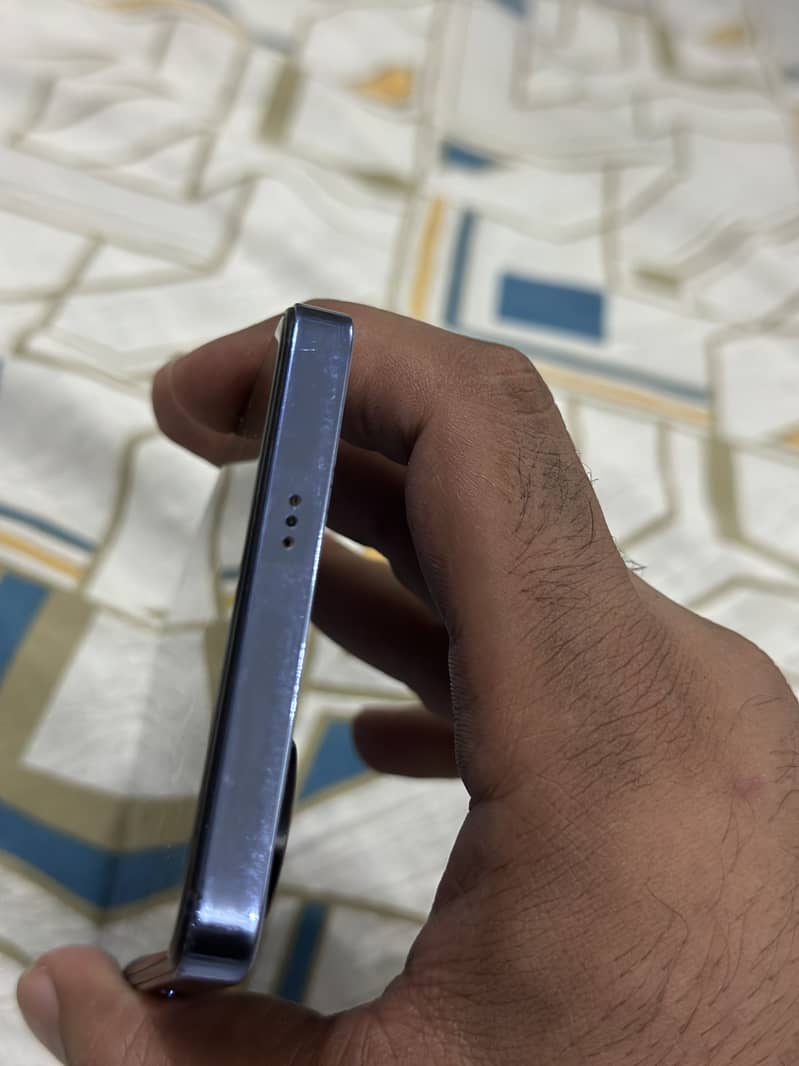 Tecno CAMON 20 2