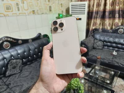 Apple iPhone 16 Pro Max