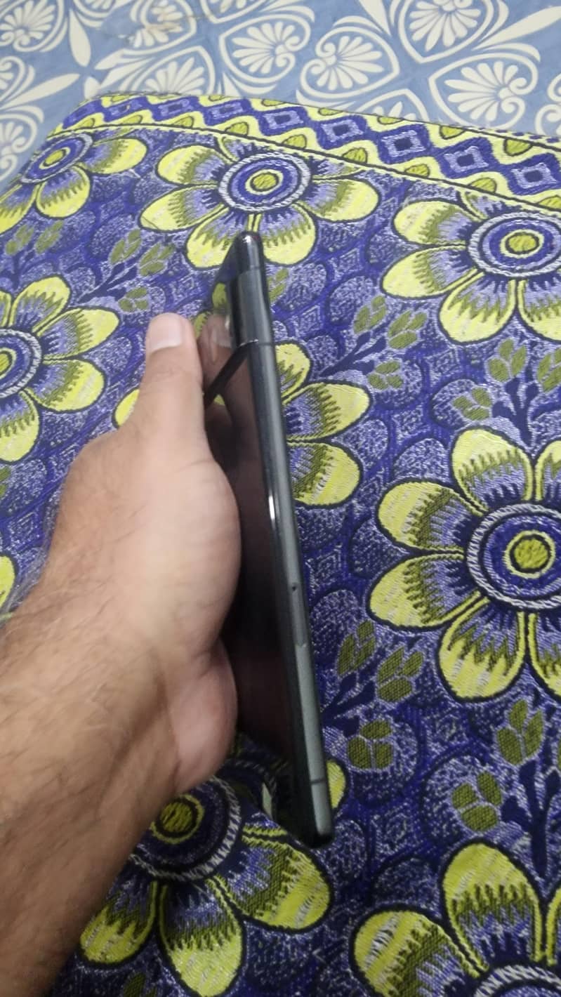 Google Pixel 7 Pro 4