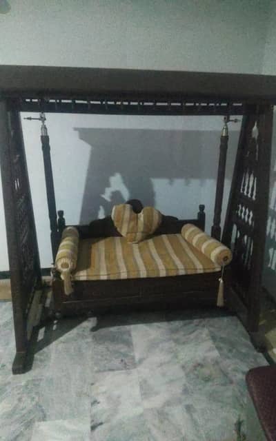 jhola sofa