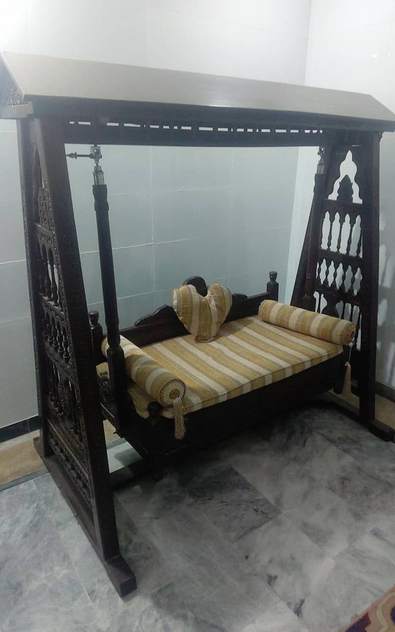 jhola sofa 2
