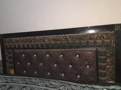 iron bed