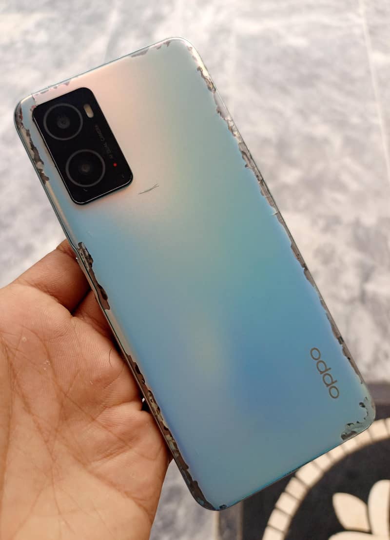 Oppo A76 1