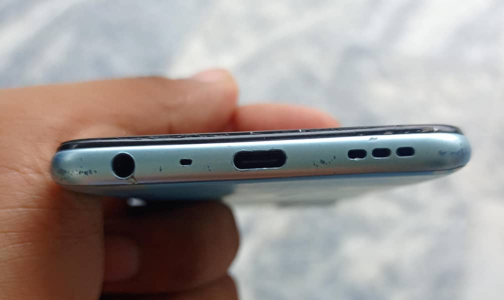 Oppo A76 2