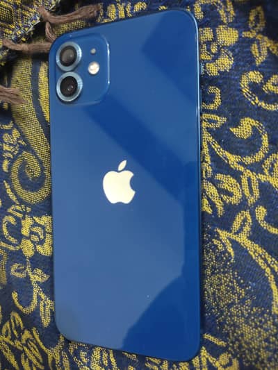 Apple iPhone 12