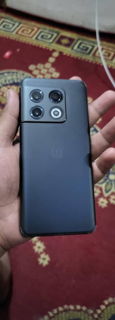 One Plus 10 Pro
