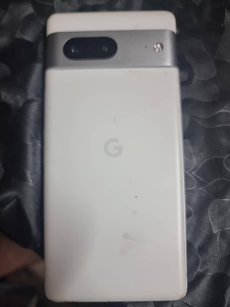 Google Pixel 7 5