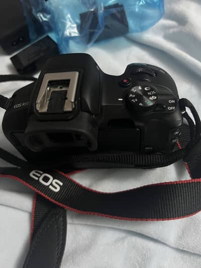 Canon r50 rf-s 18-45mm F4.5-6.3 IS STM KIT