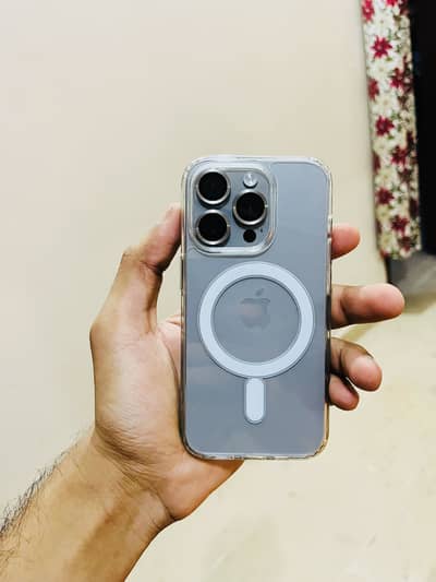 Apple iPhone 15 Pro