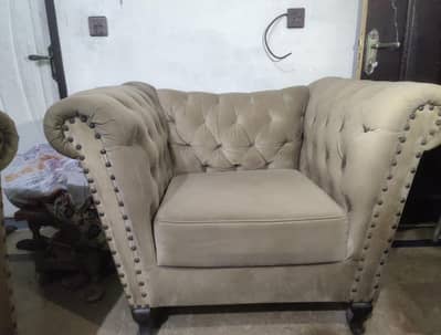 Seven seater sofa set