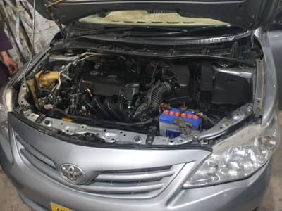 Toyota Corolla GLI 2011