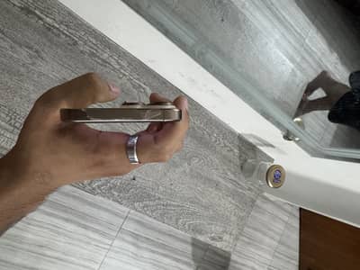 iPhone 16 Pro Max 256 GB JV with box and genuine cable