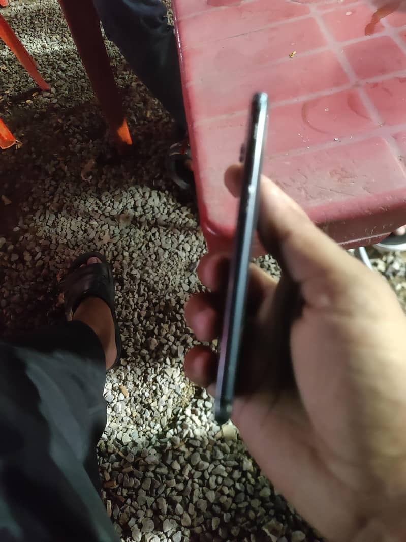 Apple iPhone 7 3