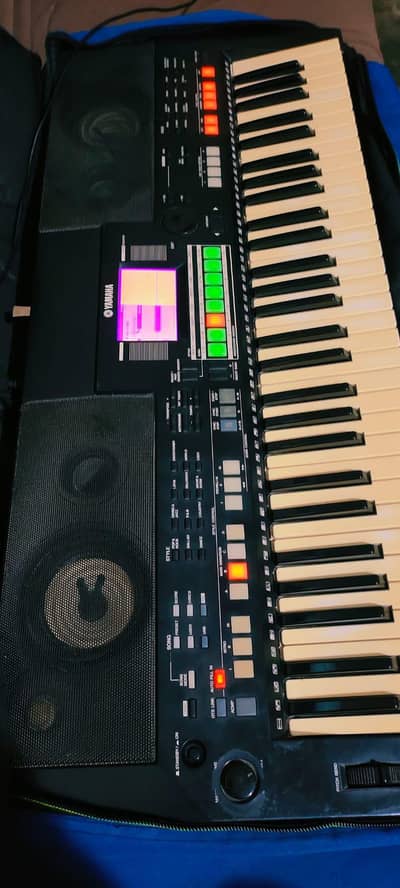 Yamaha PSR S550 | 1000+ premium Indian Styles USB, Bag &adapter includ