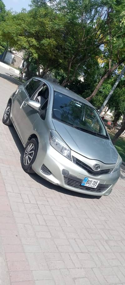 Toyota Vitz 2016