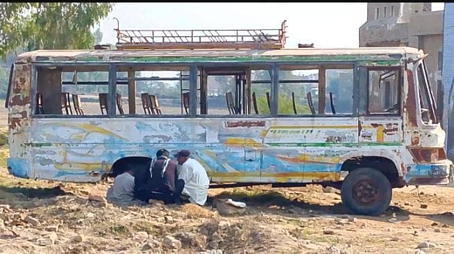 bedford mini bus 0