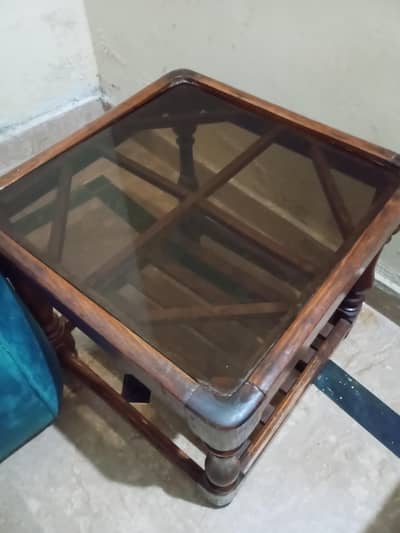 Elegant 3-Piece Mirror-Top Table Set (1 Large, 2 Small)