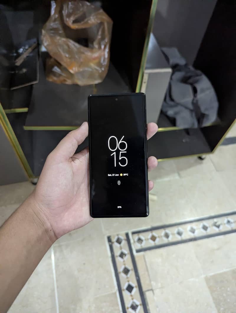 Google Pixel 6 4
