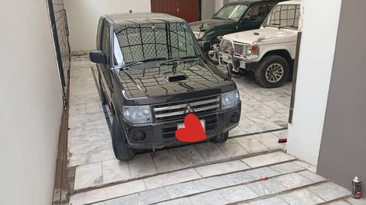Mitsubishi Pajero Mini 2011