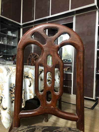 6 Seater Wooden Dining Table Set – Good Condition