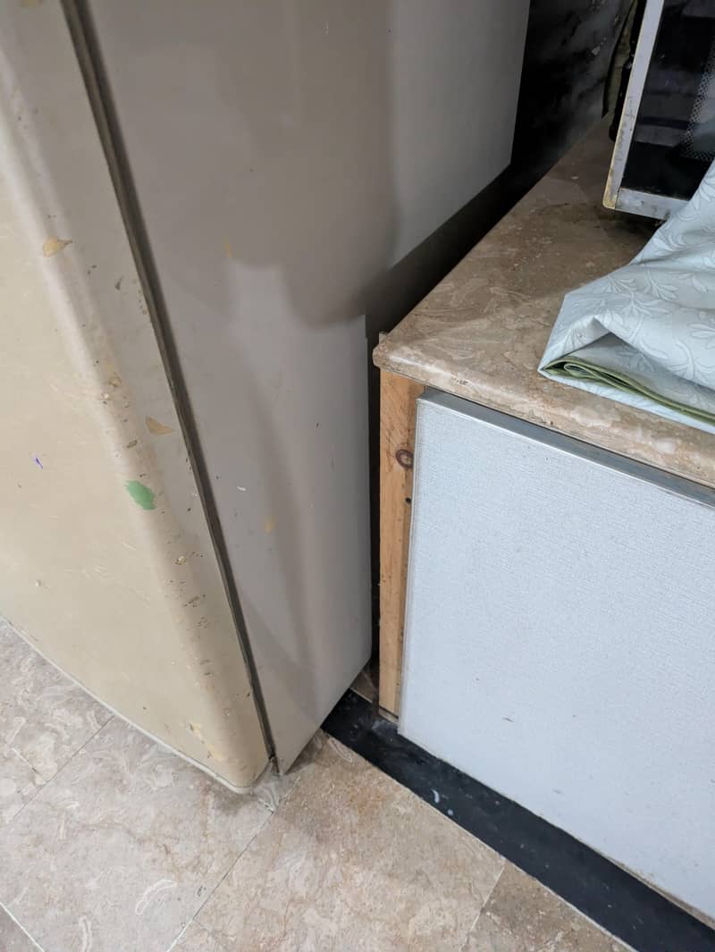 Dawlance fridge 2