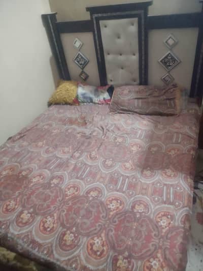 bed with matriss almari Or dasing. diveder. 4 pec set