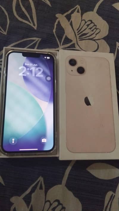 Apple iPhone 13