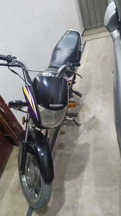 honda prider black clr available for sale